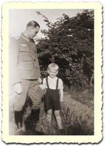 Dr. Rudolf mit seinem Onkel